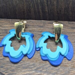 Avon 1987 Color Curves Convertible Pierced Earrings Blue Gold Tone Metal Vintage